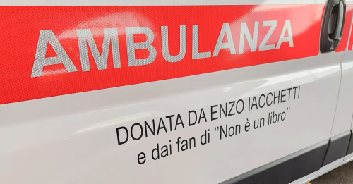 1 dicembre 2023: Cerimonia consegna ambulanza donata da Enzo Iacchetti